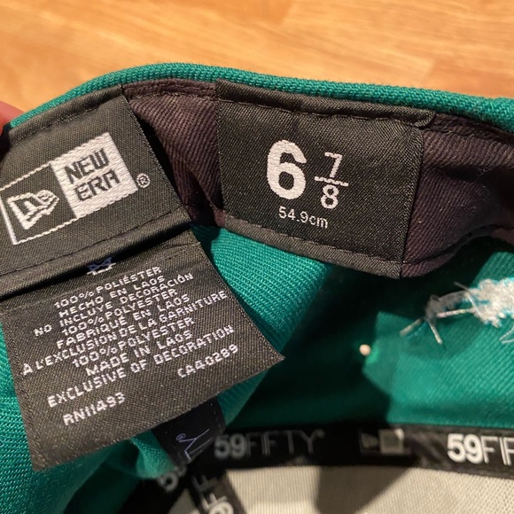 Yankees green cap with embroidered Statue of Liberty - Picture 5 of 5